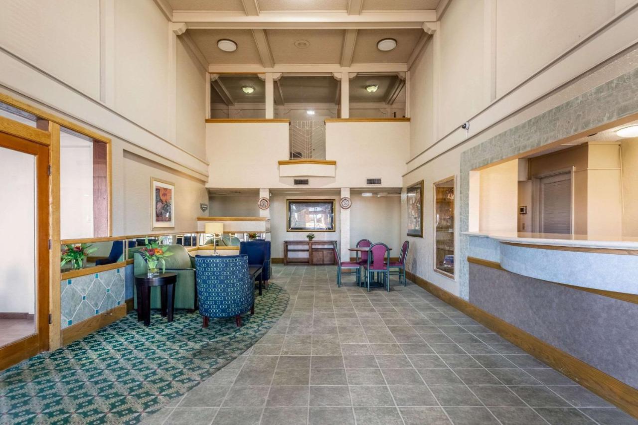 Mesilla Valley Days Inn & Suites Las Cruces Eksteriør bilde