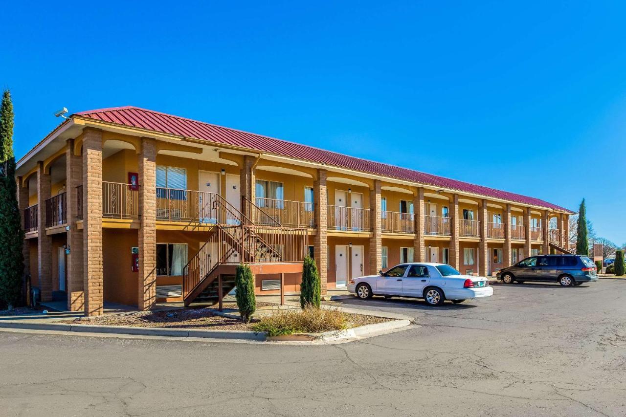 Mesilla Valley Days Inn & Suites Las Cruces Eksteriør bilde
